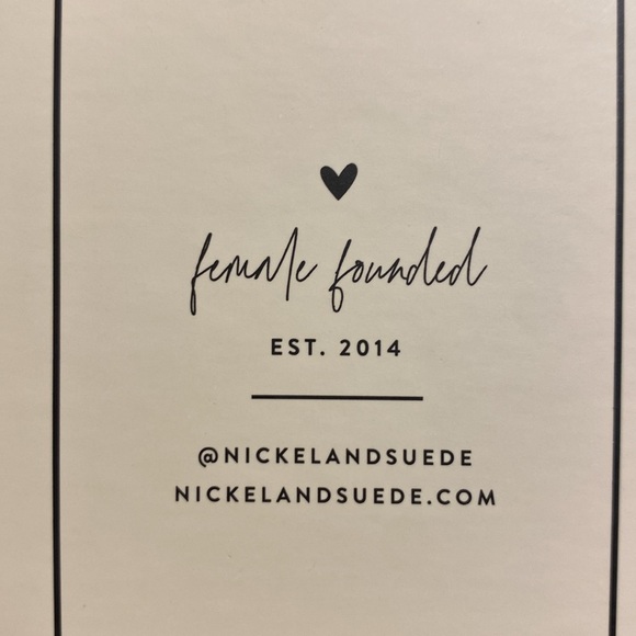 Nickel and Suede Sunrise Maras Earrings - Picture 4 of 4